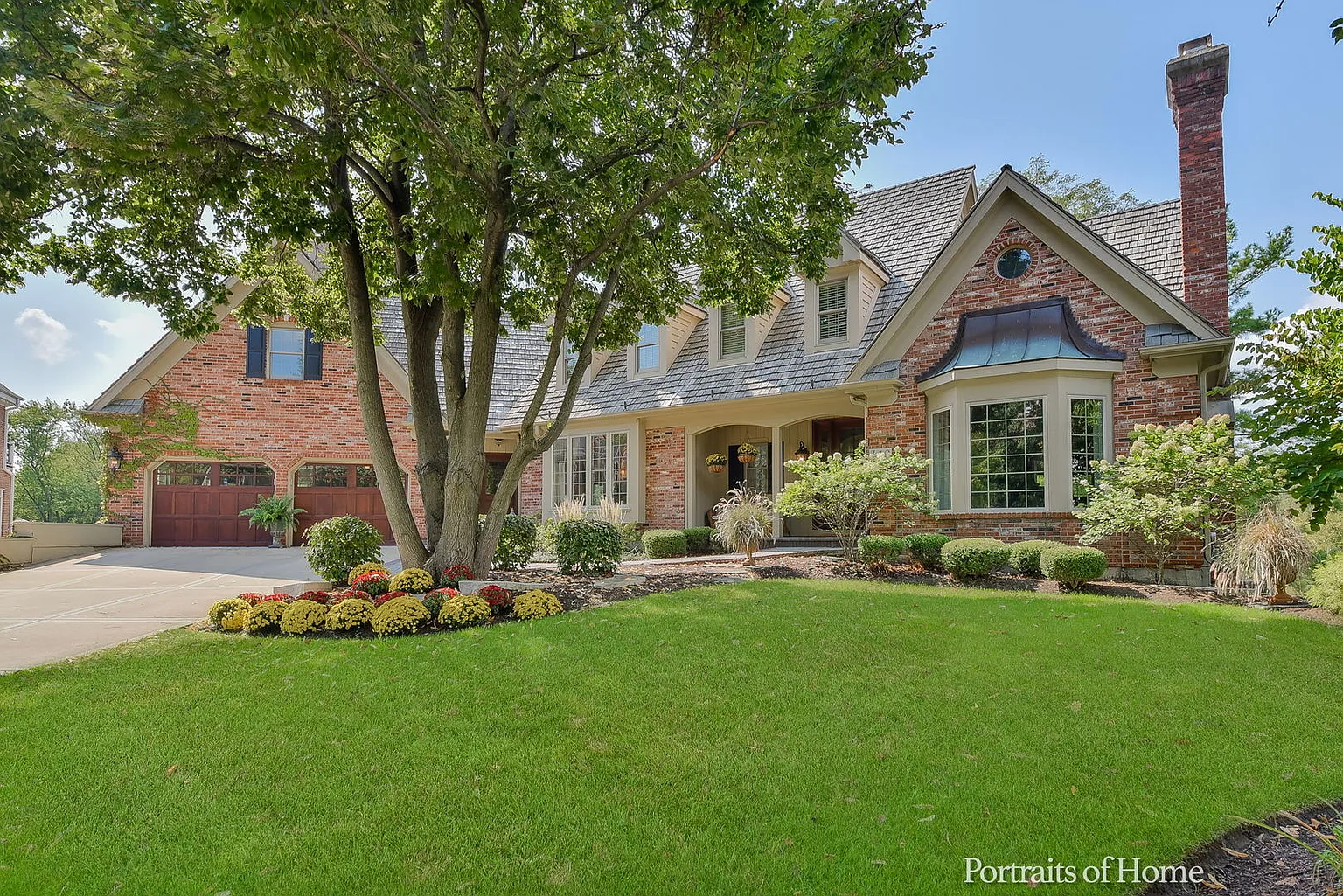 412 Abrahamson Ct photo 1