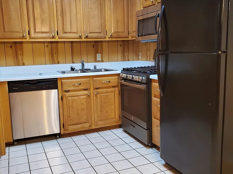 56 Princeton Ct #56 — Photo 15