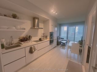 2221 Yonge St #1610, Toronto, ON M4S 0B8