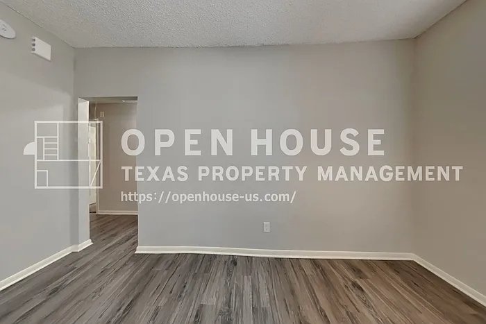 18138 Garden Manor Dr — Photo 8