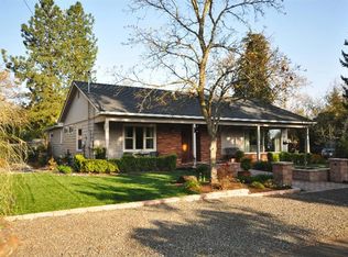 130 Vernada Pl, Medford, OR