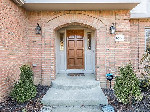 3rd image of 6331 Cragie Hill Ct
