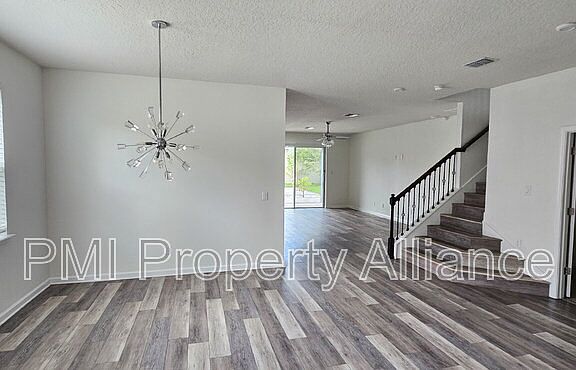 2nd image of 710 Birch Hollow Dr