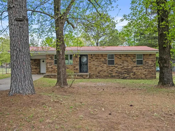 1010 Gary St, Bald Knob, AR 72010