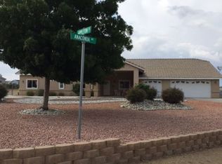 11220 Anaconda Ave, Victorville, CA 92392