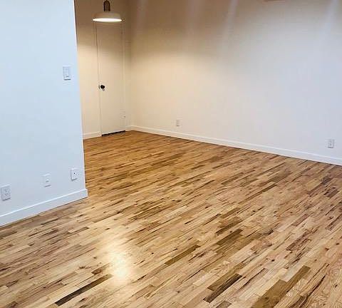 2nd image of 821 Westmount Dr #19