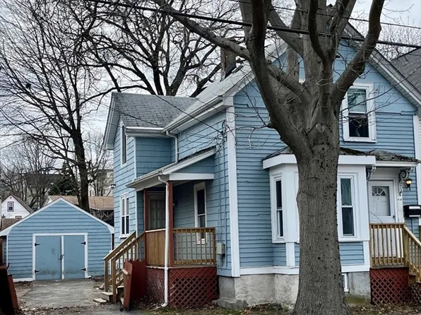 216 Fayette St, Lynn, MA 01902