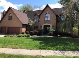 1221 McCleary Ct, Columbus, OH 43235