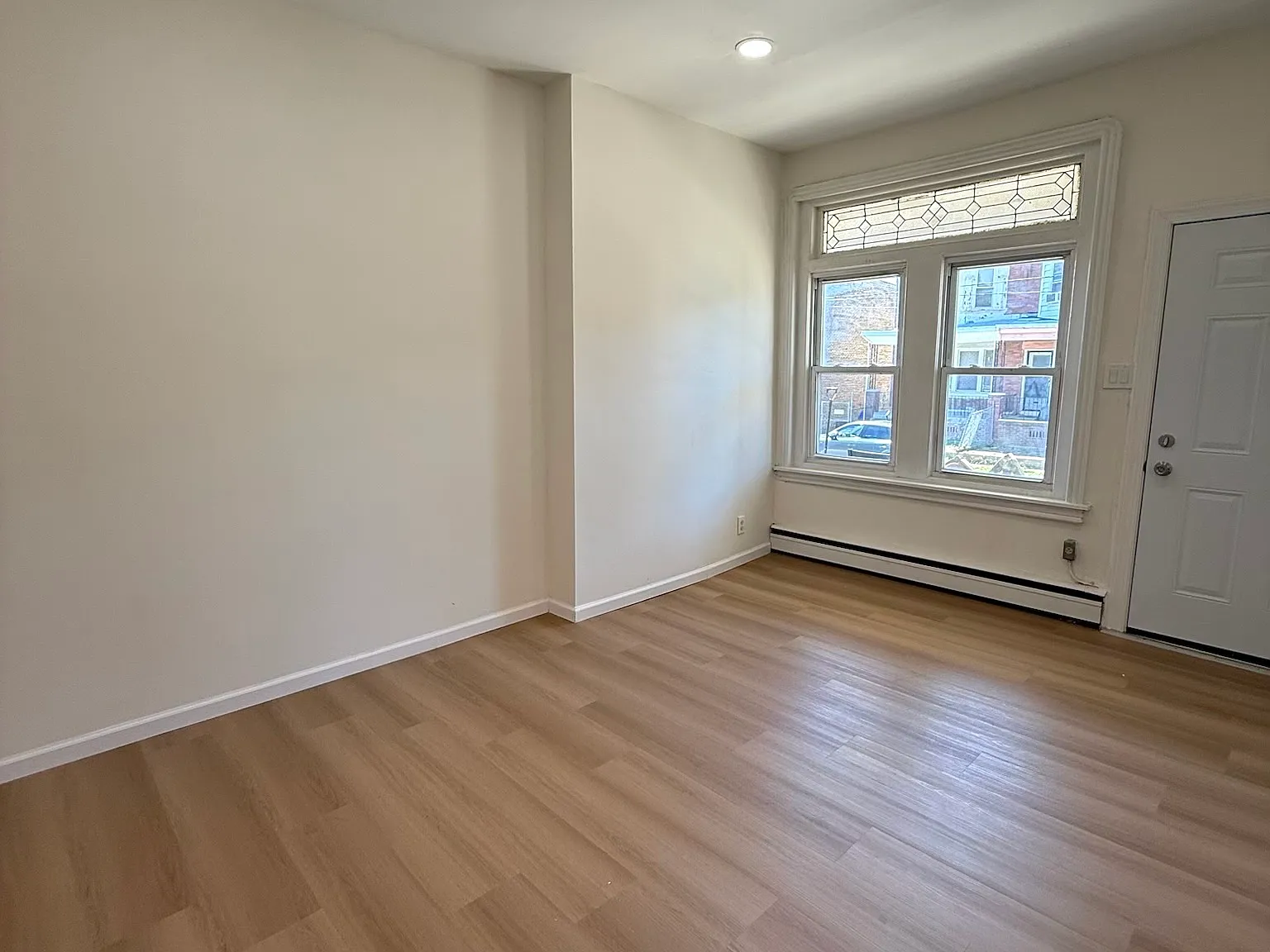 2 bed, 1.5 bath, 1376 sqft, $1,500 — Photo 4