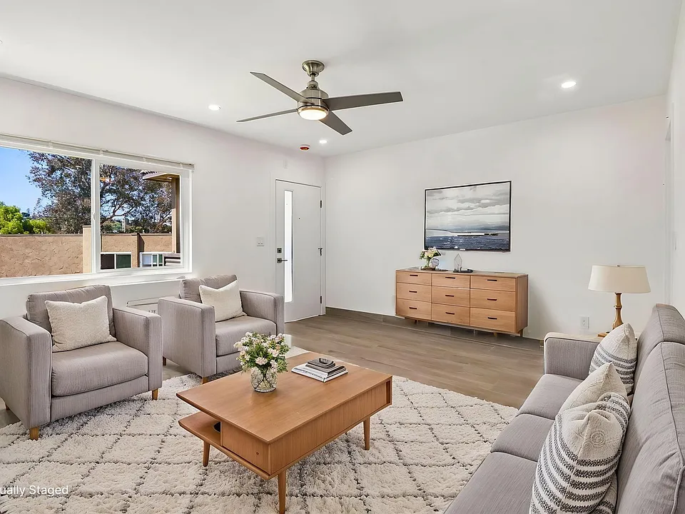 Garrison Townhome Apartments