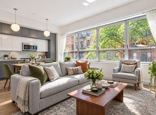 416 W 52nd St #317, New York, NY 10019