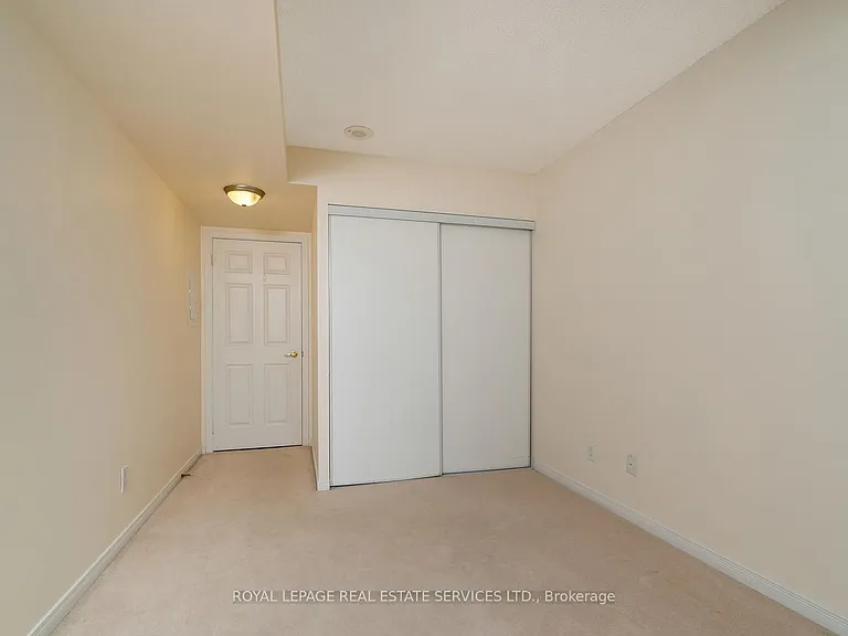 4850 Glen Erin Dr #704 — Photo 19