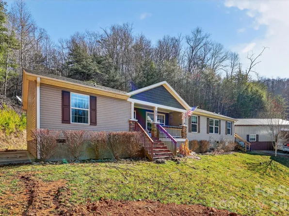 695 Johnson Farm Rd, Canton, NC 28716