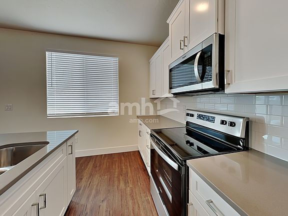 5th image of 4089 Keklik Ave