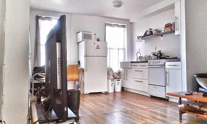 Rented by Brick Real Estate | media 32