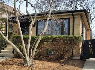8039 N Wisner St, Niles, IL 60714