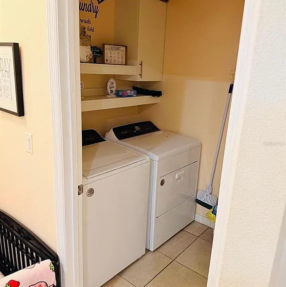 188 Tracy Ct E — Photo 6