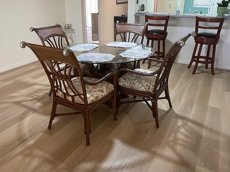 Dining Area Looking back to Kitchen and Breakfast Bar (New Flooring)