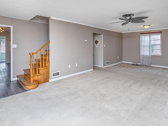 4th image of 3108 Hogan Dr
