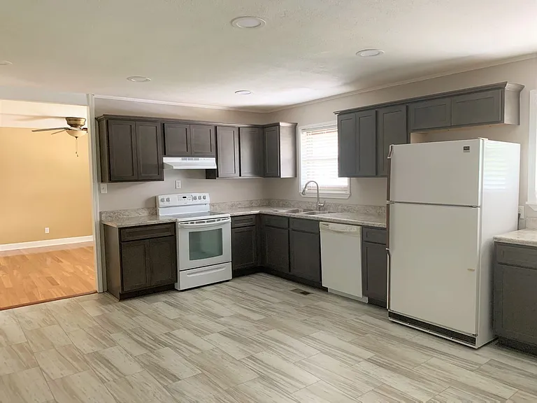 108 Osage Ave — Photo 10