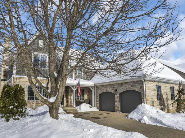 749 Covered Bridge Dr, Delaware, OH 43015