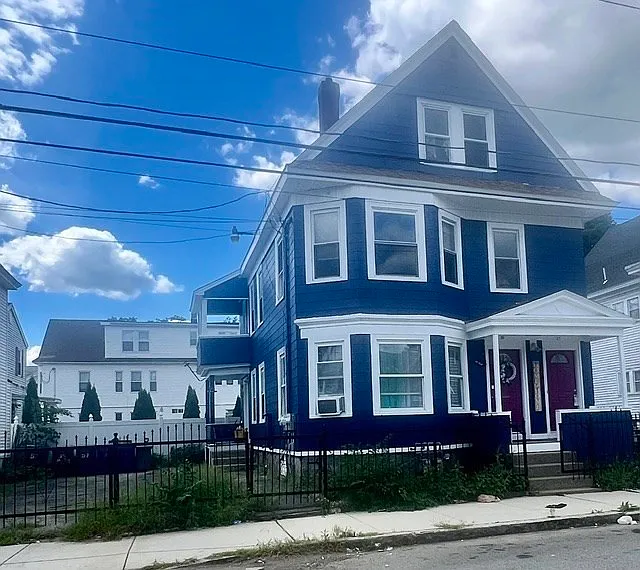 2 bed, 1.0 bath, 850 sqft, $2,100 — Photo 4