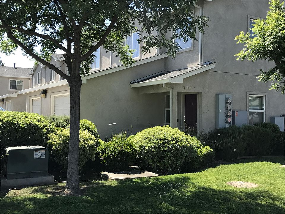 2nd image of 3317 Carver Rd APT 2