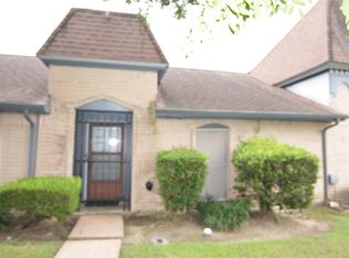 7104 Jetty Ln, Houston, TX 77072
