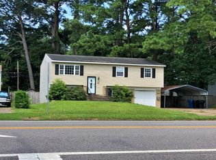 657 S Lynnhaven Rd, Virginia Beach, VA 23452