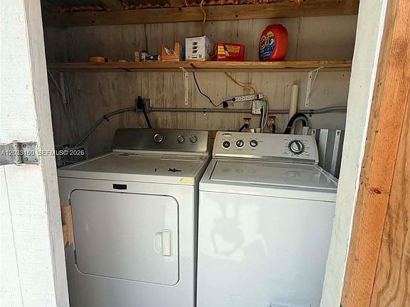 4th image of 11100 NE 12th Ave
