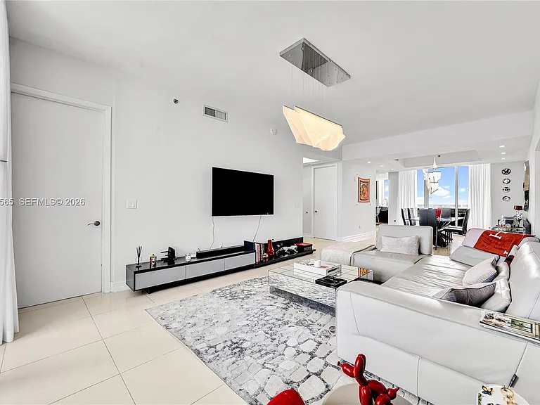 15901 Collins Ave #2104 — Photo 6