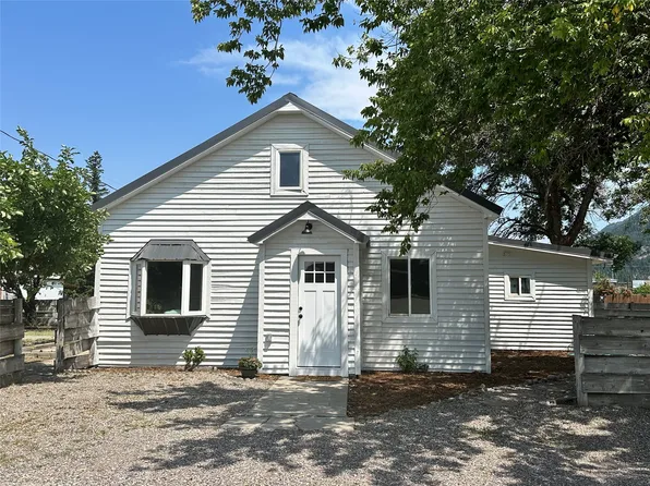 290 Steeles Dr, Columbia Falls, MT 59912