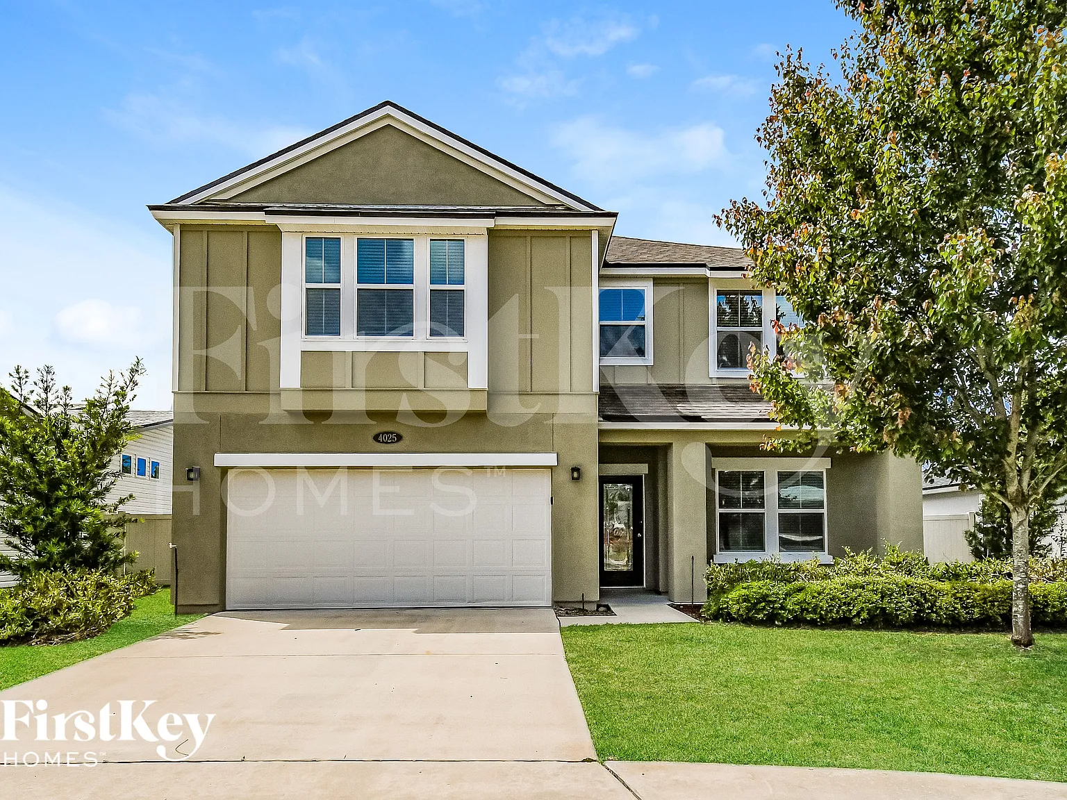 4 bed, 4.0 bath, 2548 sqft, $2,305 — Photo 1