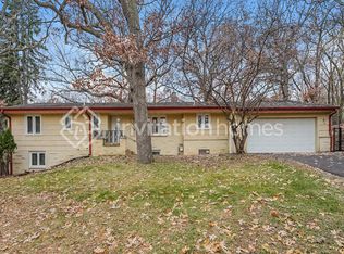 4648 Caribou Dr, Minnetonka, MN 55345