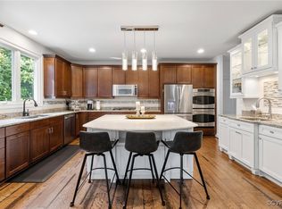 569 Raleigh Manor Rd, Henrico, VA 23229