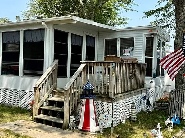 184 Old Wharf G10, Dennis Port, MA 02639