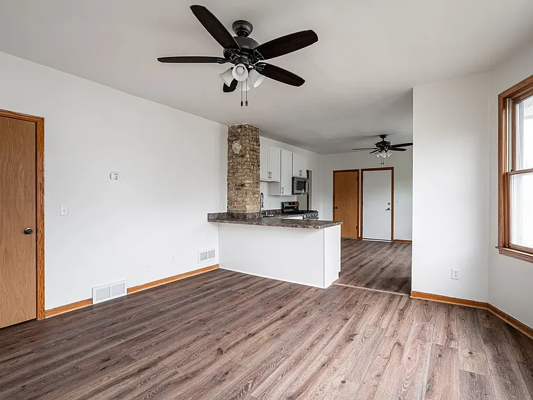 3345 N Richards St — Photo 8