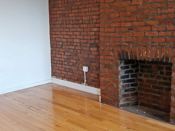 3rd image of 69 Atlantic Ave #Top