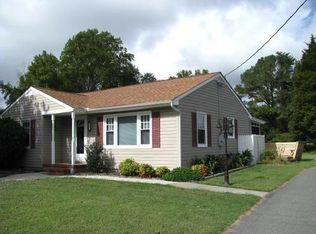 286 Firehouse Rd, Burgess, VA 22432