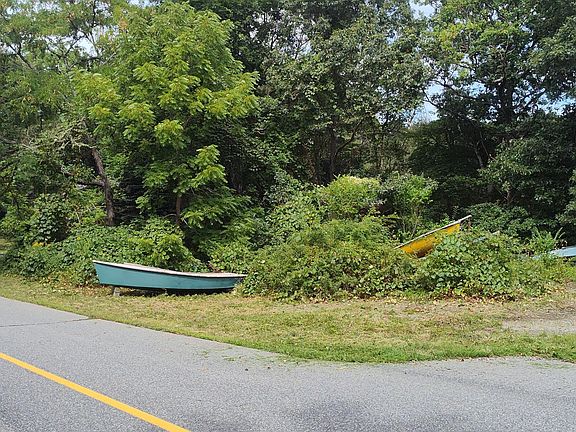 4th image of 60 Swamp Road