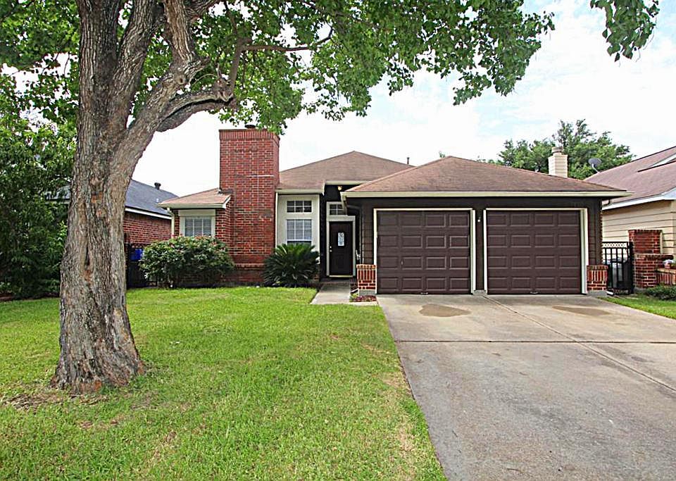 1st image of 7130 River Garden Dr