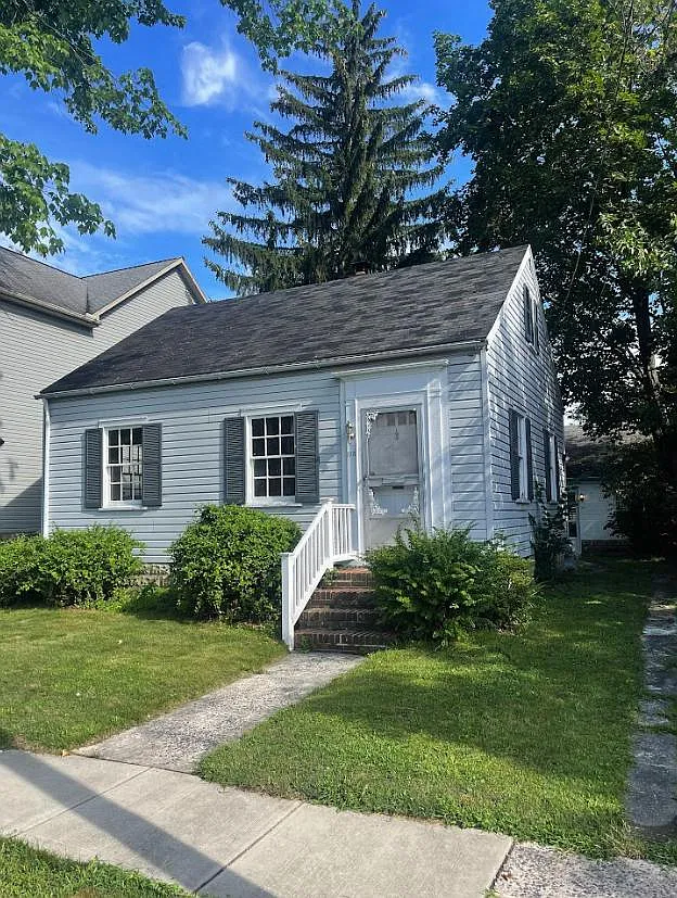 2 bed, 864 sqft, $1,650 — Photo 1
