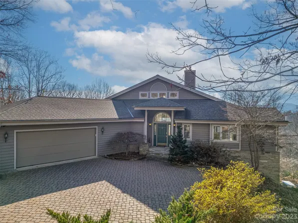 114 Little Cherokee Rdg, Hendersonville, NC 28739
