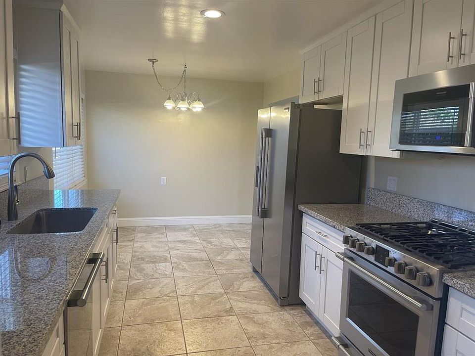 1st image of 2342 Patricia Dr