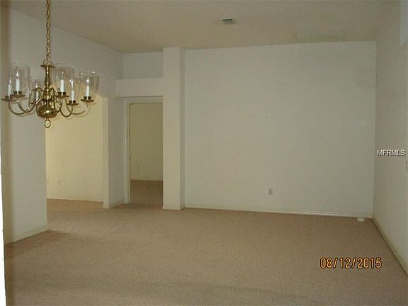 2nd image of 207 Aragon Ln