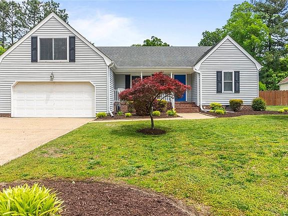 3rd image of 525 Wittington Dr