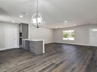 1002 Tanglewood St, Round Rock, TX 78681