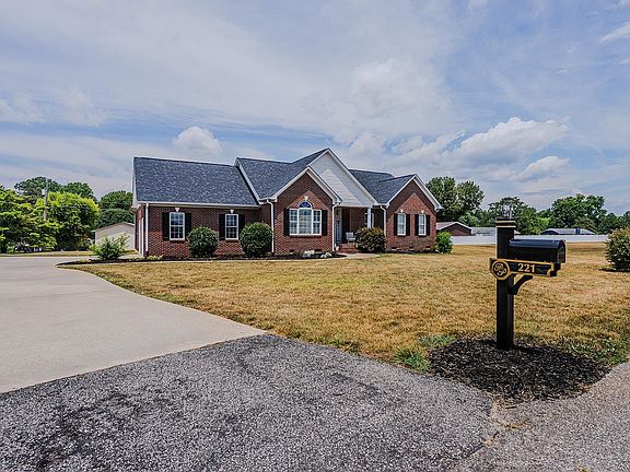 2nd image of 221 Farm Wind Rd