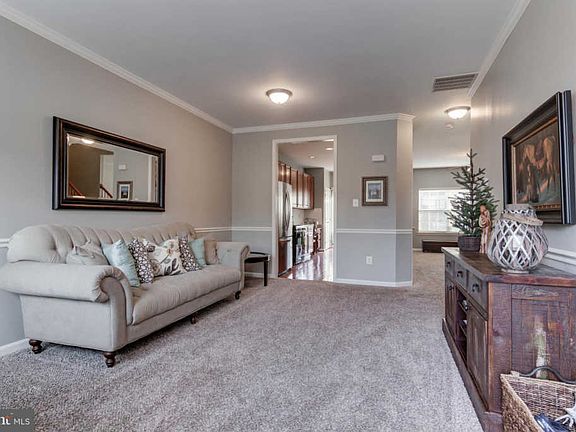 4th image of 188 Penns Manor Dr