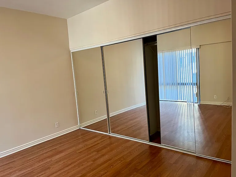 10445 Wilshire Blvd #305 — Photo 16